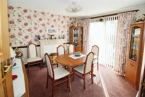 2 bedroom detached bungalow for sale, Balcombe Road, Rugby CV22