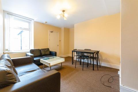 5 bedroom maisonette to rent, £105pppw - Warwick Street, Sandyford, Newcastle Upon Tyn