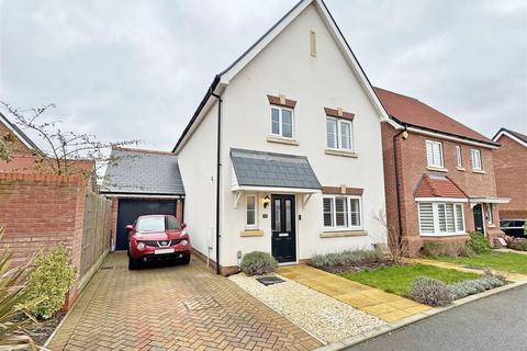 3 bedroom detached house for sale, Little Rye Fields, Great Leighs, Chelmsford