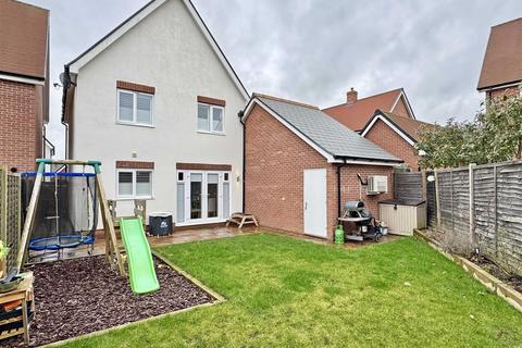 3 bedroom detached house for sale, Little Rye Fields, Great Leighs, Chelmsford