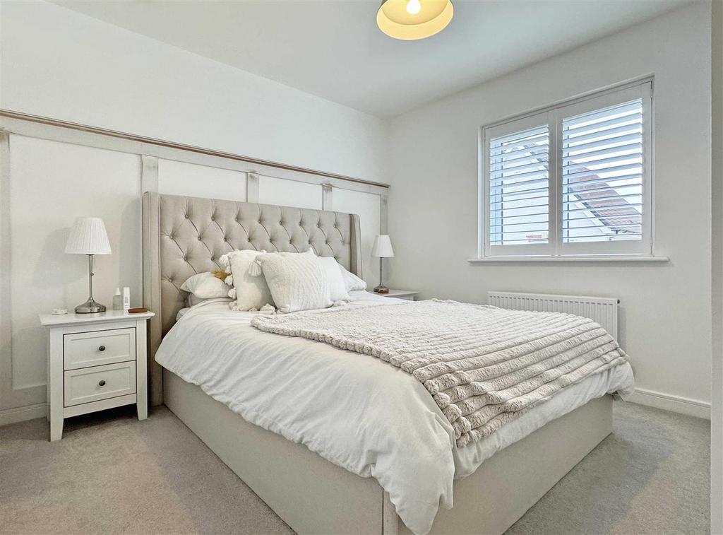 Master Bedroom.jpg
