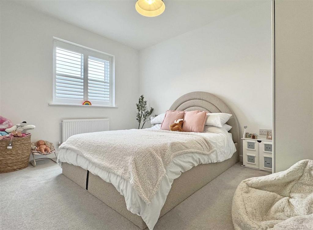 Bedroom 2.jpg