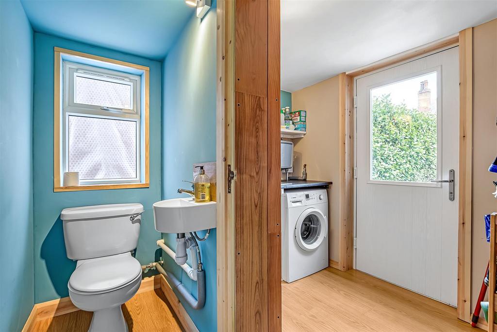 Utility &amp; Downstairs WC