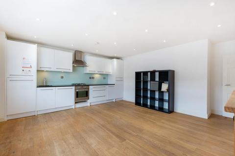 2 bedroom flat to rent, Glennie Road, West Norwood, SE27