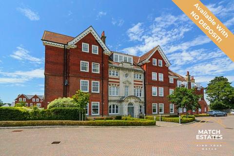 2 bedroom apartment to rent, Eversley Park, Folkestone CT20