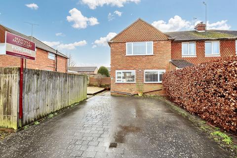 3 bedroom end of terrace house for sale, Cants Lane, Burgess Hill, RH15