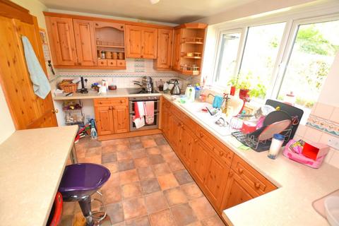 4 bedroom detached house to rent, Ross-On-Wye HR9