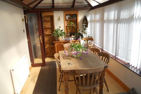 4 bedroom detached house to rent, Ross-On-Wye HR9