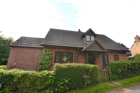 4 bedroom detached house to rent, Ross-On-Wye HR9