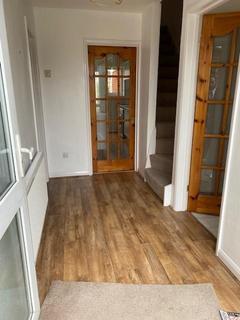 3 bedroom detached house to rent, Emerald Road, Luton LU4