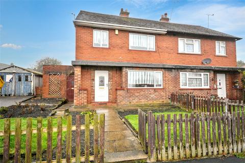 3 bedroom semi-detached house for sale, Farfield Drive, Farsley, Pudsey, West Yorkshire