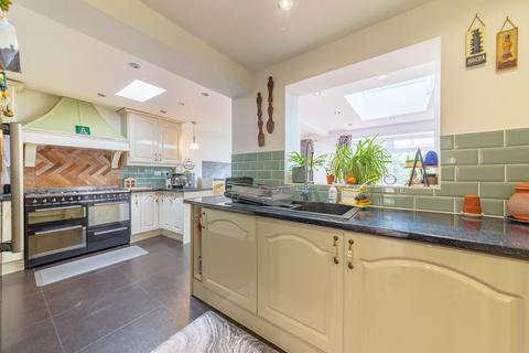 4 bedroom semi-detached house for sale, Crawford Close, Earley, Reading