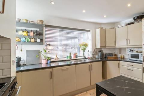 3 bedroom terraced house for sale, Knutsford Road, Warrington WA4