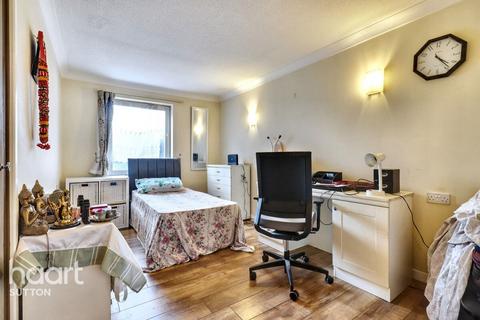 1 bedroom flat to rent, Cedar Road, Sutton