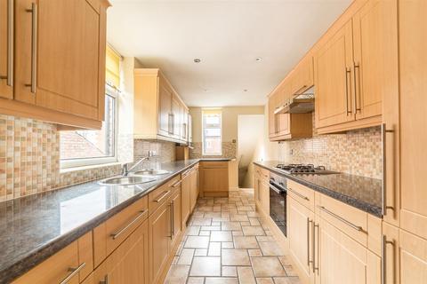 5 bedroom maisonette to rent, £90pppw - Chillingham Road, Heaton , Newcastle Upon Tyne