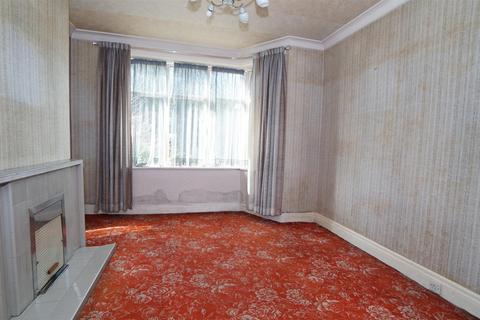 3 bedroom semi-detached house for sale, Leeds Road, Eccleshill, Bradford