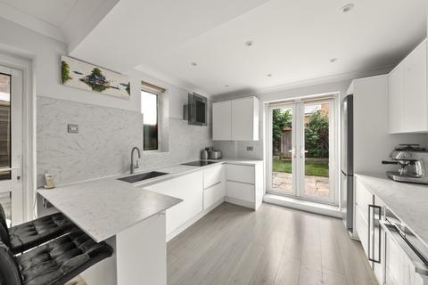 undefined, Montague Road, Hanwell, W7