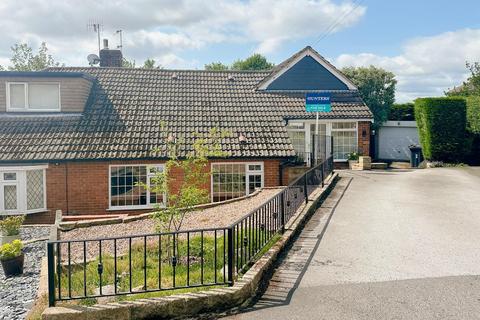 Hawthorn Crescent, Baildon,
