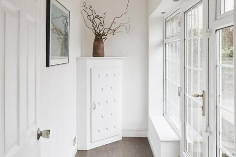 undefined, Hawthorn Crescent, Baildon,
