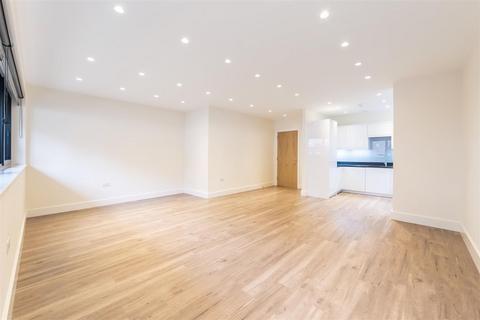2, Tunstall Court Northcote Avenue, London, W5 3BS