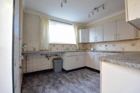 4 bedroom terraced house for sale, Stuart Road, Gillingham