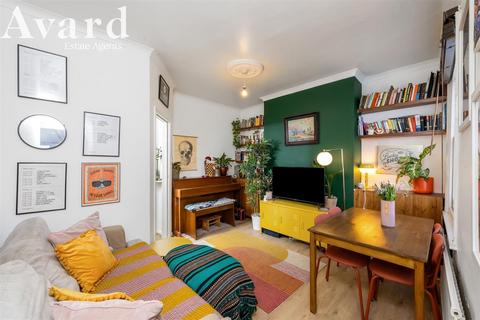 1 bedroom flat for sale, Roundhill Road, Brighton BN2