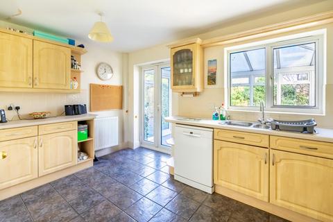 4 bedroom detached house for sale, Pentire Close, York