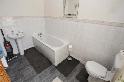 2 bedroom terraced house for sale, Westminster Terrace, Otley Rd, BD3