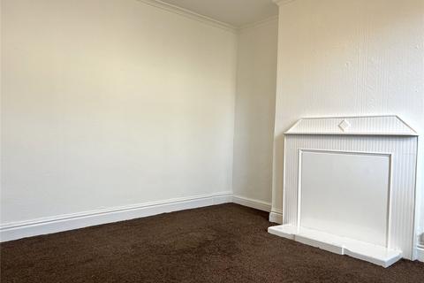 3 bedroom terraced house to rent, Main Street, Balderton, Newark, Notts, NG24