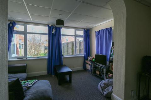 2 bedroom flat for sale, Dorchester Road, Weymouth DT3