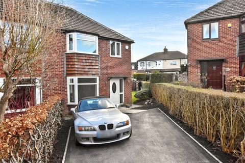 3 bedroom semi-detached house for sale, Oaklands Grove, Leeds, West Yorkshire