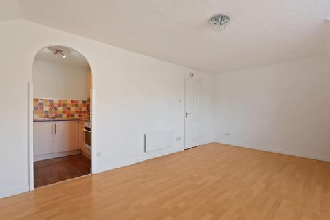 Studio for sale, Orchard Grove, Anerley, London