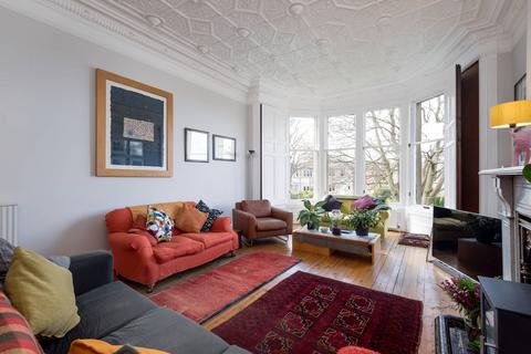 4 bedroom flat for sale, 135 (1F) Mayfield Road, Newington, Edinburgh, EH9 3AN