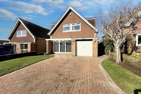 Warren Way, Telscombe Cliffs, BN10 7DL