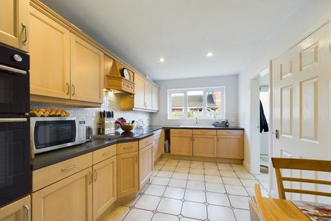 4 bedroom detached house for sale, Bracken Road, Driffield, YO25 6US