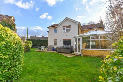 5 bedroom detached house for sale, Manor Road, Mears Ashby