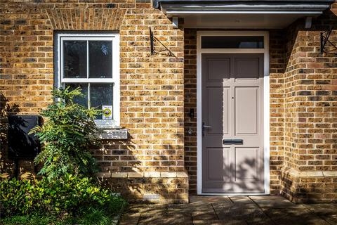 4 bedroom end of terrace house for sale, Barrons Chase, Richmond, London, TW10