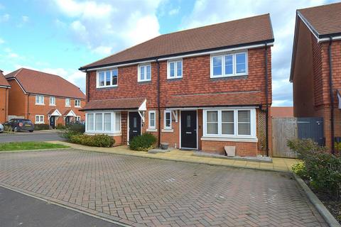 3 bedroom semi-detached house for sale, Hawthorn Way, Hellingly, Hailsham