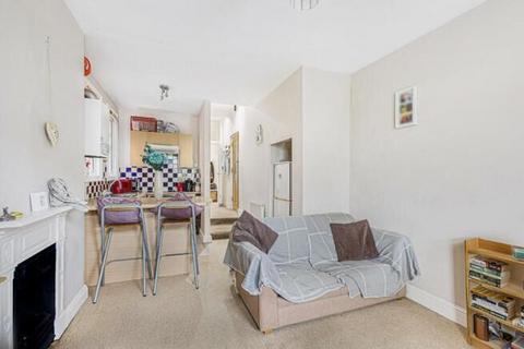 1 bedroom apartment for sale, London Road, St Albans AL1