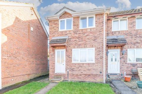 2 bedroom end of terrace house for sale, Maple Close, Ludlow