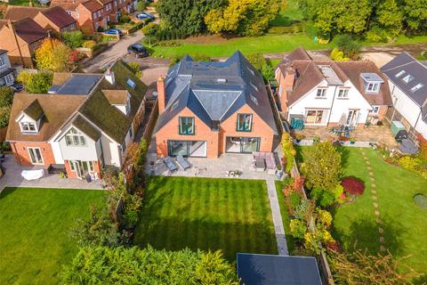 5 bedroom detached house for sale, Bovingdon Green, Buckinghamshire SL7