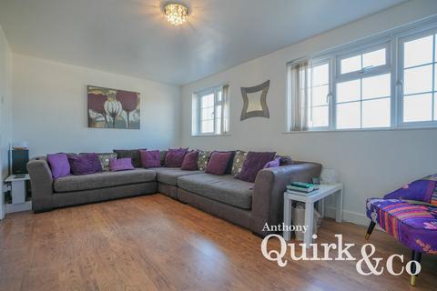36 Cedar Road, Grays, RM16 4SX