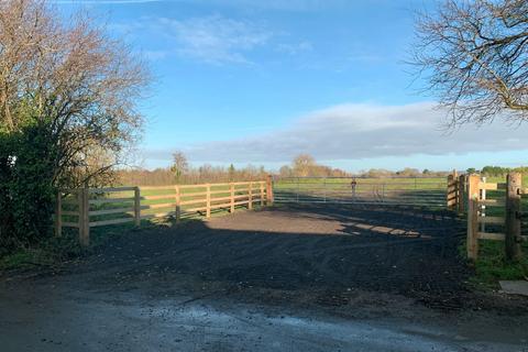 Land for sale, 5.04 Acres of Land North of West Leith, Tring, Hertfordshire, HP23 6JJ