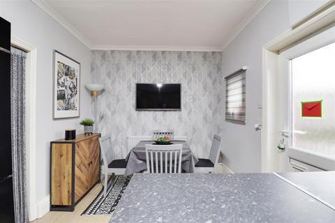 undefined, Wades Cottages, Gilberdyke