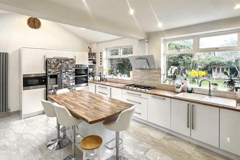 5 bedroom detached house for sale, Bloomfield Road, Birmingham B13