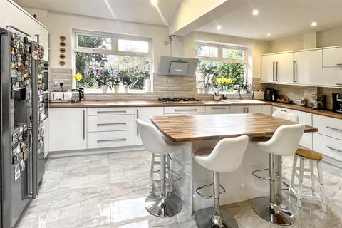 5 bedroom detached house for sale, Bloomfield Road, Birmingham B13