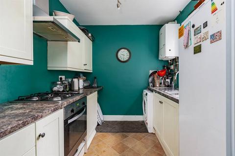 3 bedroom semi-detached house for sale, Athelstan Road, Faversham