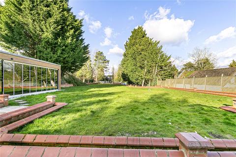undefined, Totteridge Village, Totteridge, London, N20