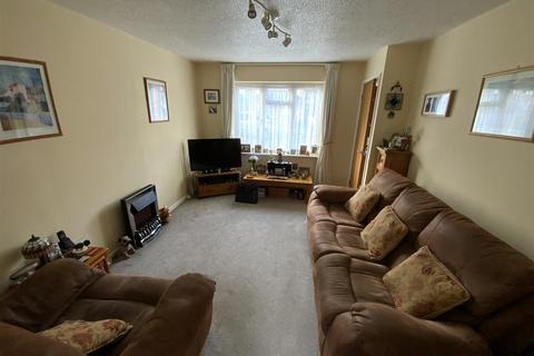 2 bedroom semi-detached house to rent, Rowan Park, Barnstaple