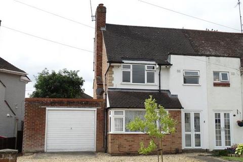 3 bedroom semi-detached house to rent, Luddington Road, Peterborough